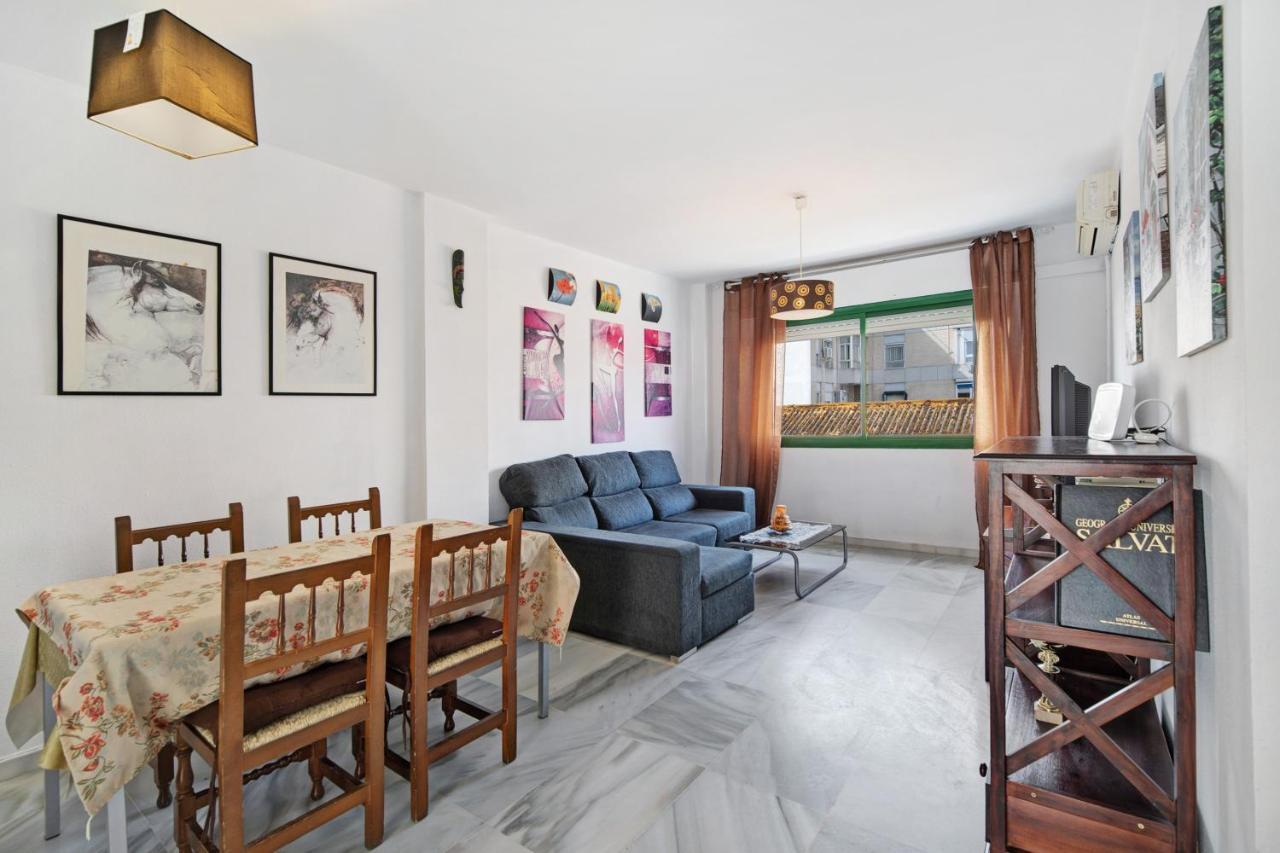 Apartamento En La Mejor Zona Jerez de la Frontera Luaran gambar